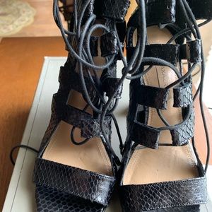 Beautiful BCBG MAXAZRIA